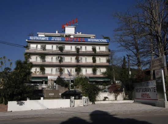 Hotel Internacional Porrino Exterior photo